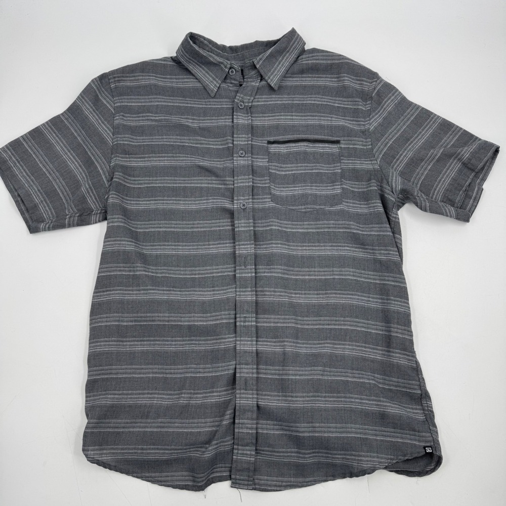 Ocean Current Mens Short Sleeve Button Up Shirt Gray Stripe Pocket Size L